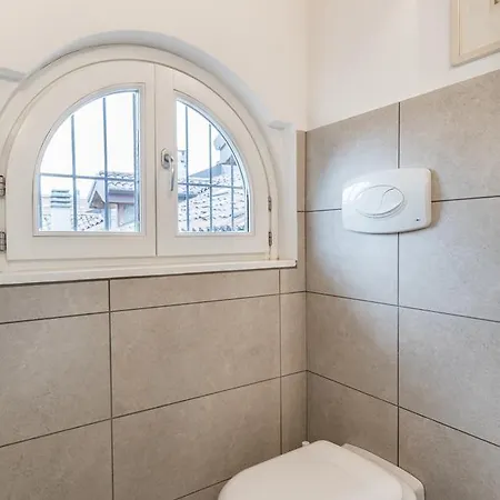 **Central**Comfy Apartment Apartment Como